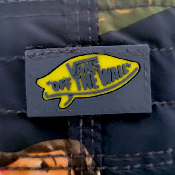 Van's Off The Wall Aloha Hula Girl Surf Boardshorts - Size 32/M 19" - Picture 7 of 13